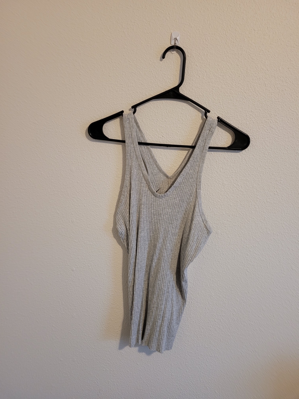 Nike Gray Ribbed V-Back Tank Top #166